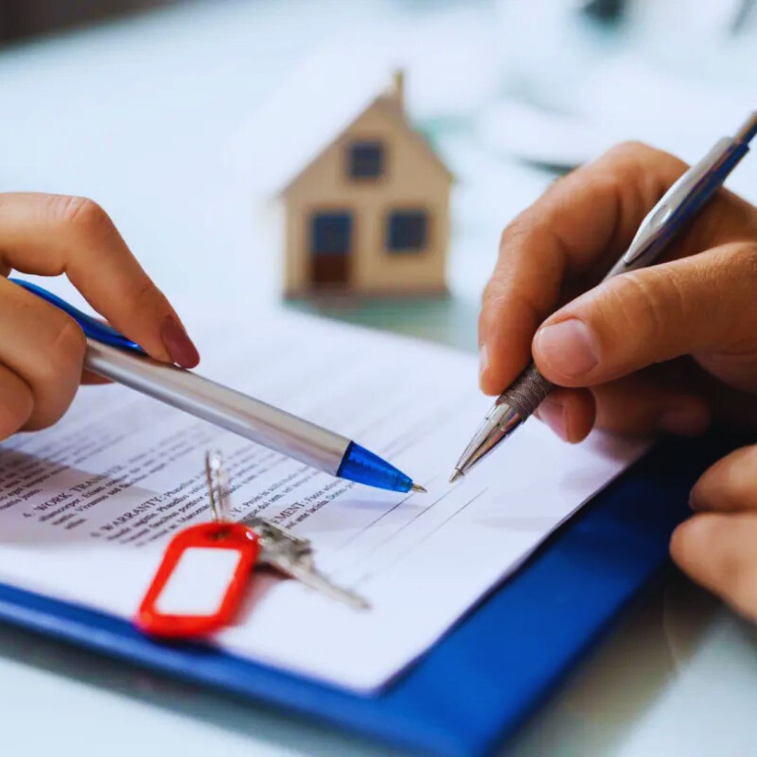 Emitido pela prefeitura, ele certifica que uma construção foi finalizada e está pronta para ser habitada, seguindo o projeto aprovado e as normas municipais.